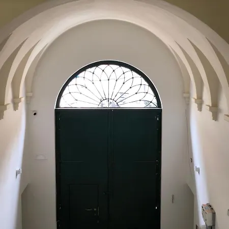 Orsini Del Balzo شقة *